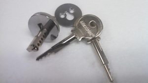 Armstrong Plunger Lock