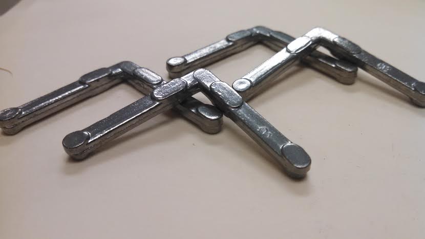 "C"-Sash Extruded Zinc Corners