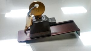 Stick On Showcase Lock